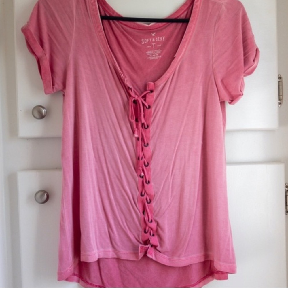 American Eagle pink soft and sexy shirt